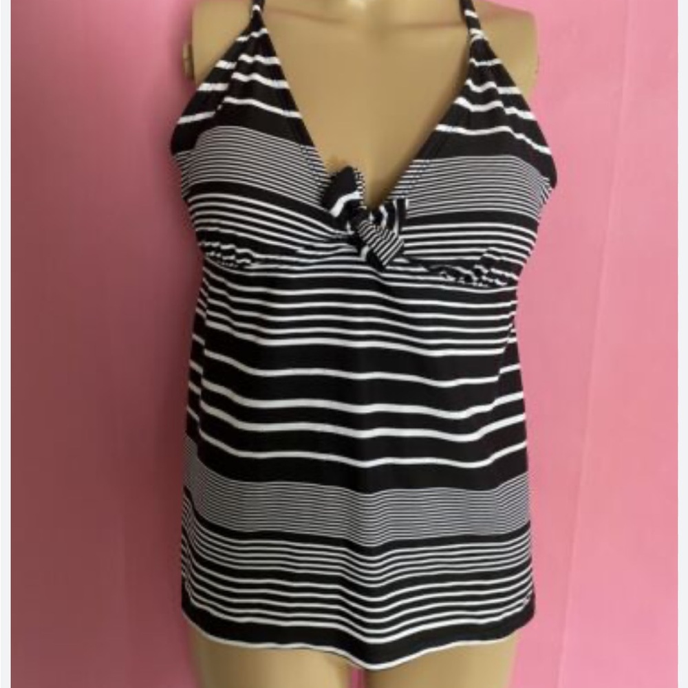 Black and White Striped Women's Top